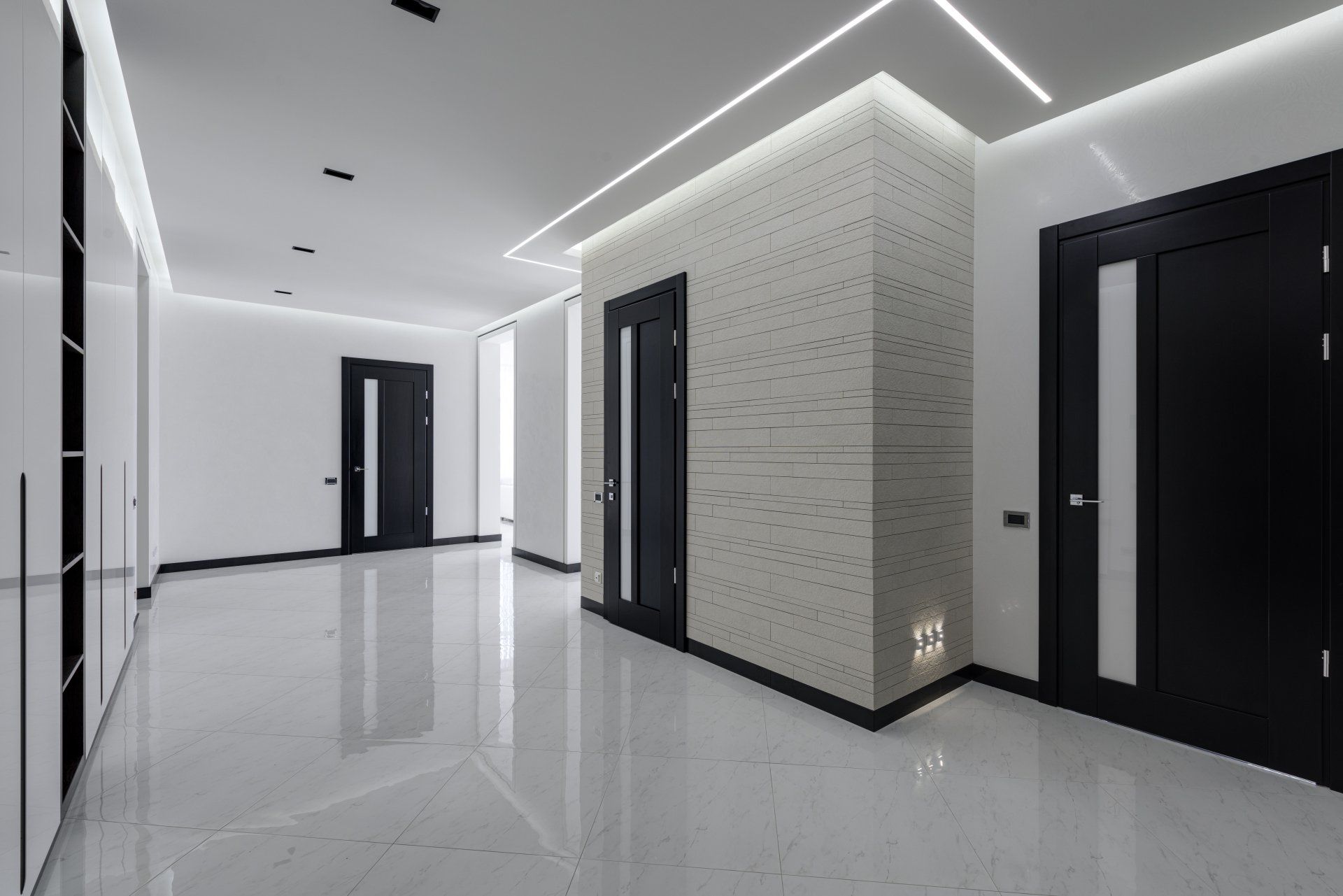 Commercial cleaning services tampa fl — high-gloss residential floor